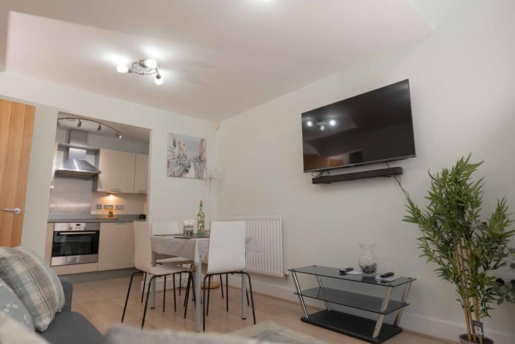 Beautiful 2 Bed In Central Birmingham: A Hidden Gem! Eksteriør bilde