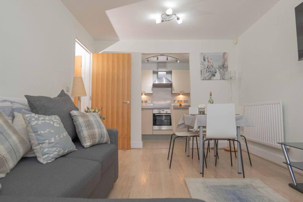 Beautiful 2 Bed In Central Birmingham: A Hidden Gem! Eksteriør bilde