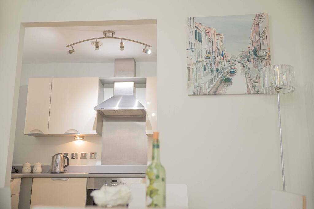 Beautiful 2 Bed In Central Birmingham: A Hidden Gem! Eksteriør bilde